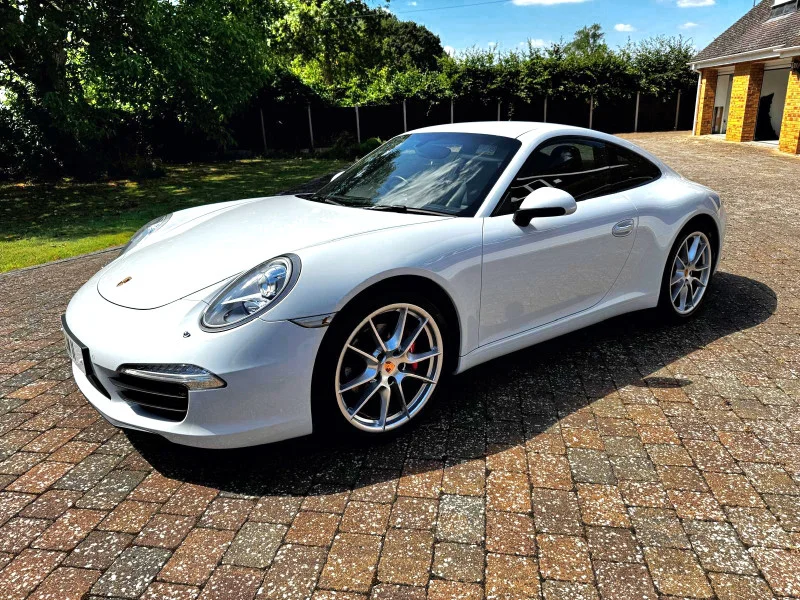 Humbert & Ellis Ltd - Modern & Classic Cars Online Auction - Auction Image 1