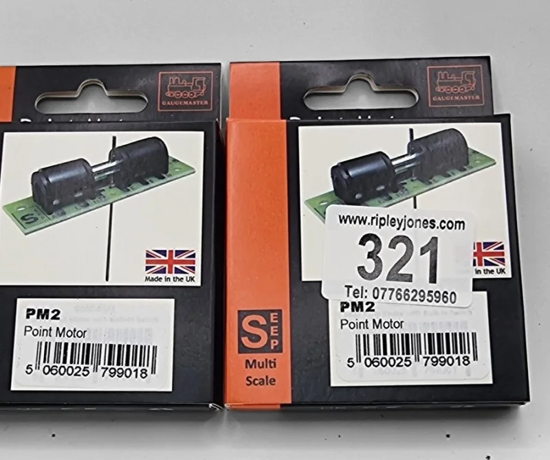 Ripley Jones Auctions - Second day of our 2 day Collectable Auction, today is Subbuteo and Railway - Auction Image 8