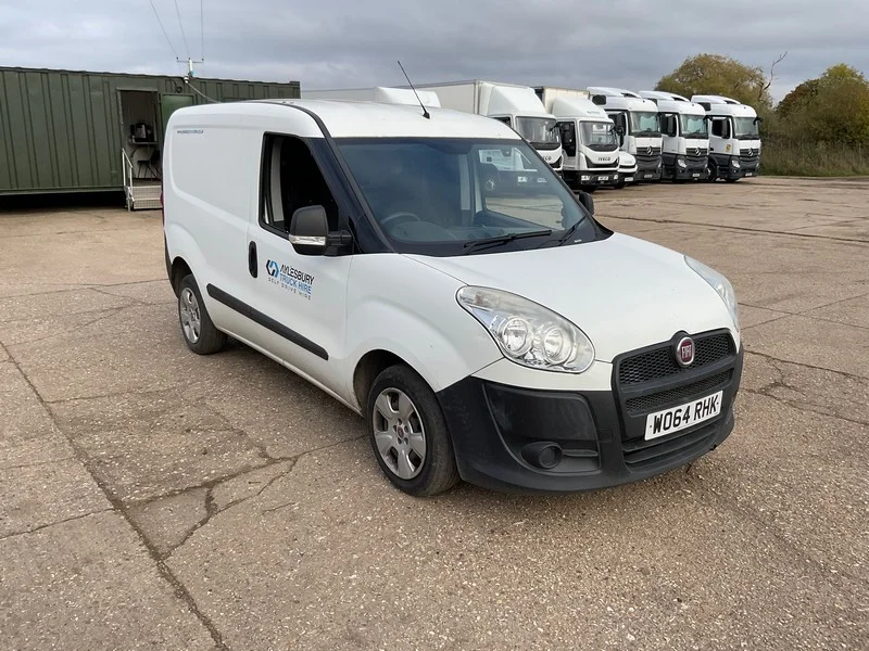 BPI Auctions - Commercial Vehicles Auction to include Tractor Units, Luton Vans, Box Lorries, Curtainsiders & Panel Vans - Auction Image 4