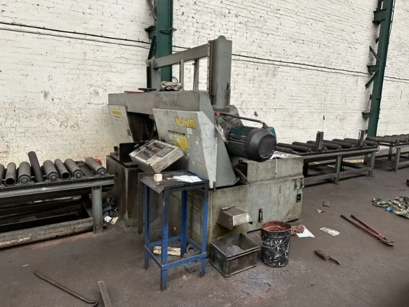 JPS Chartered Surveyors - HydMech H-22A Heavy-Duty Automatic Horizontal Band Saw w/ Roller Conveyor Auction - Auction Image 3