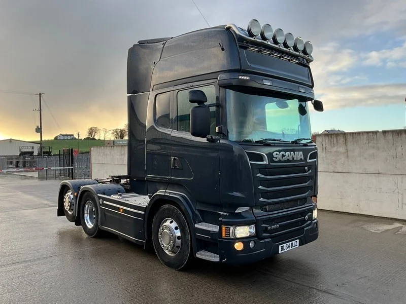 Mid Ulster Auctions Ltd - Cars, Vans, HGV's to include Ford, Citroen, Vauxhall, DAF, Tinsley, Iveco, Scania, MAN & More at Auction - Auction Image 3