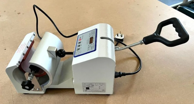 In2Corporate Ltd - Contents of a Clothing Manufacturers & Printers Auction: Epson Sublimation Printers, Industrial Sewing Machines, Heat Transfer Press & More! - Auction Image 5