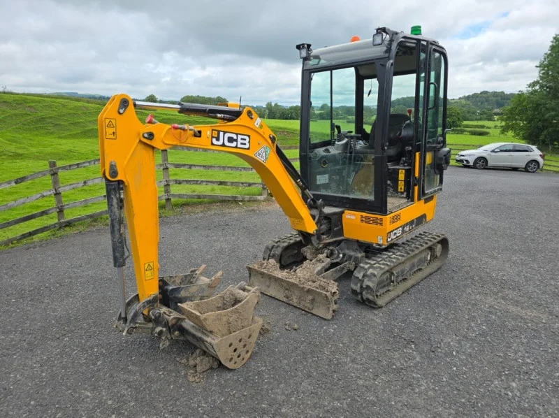 BPI Auctions - Plant, Machinery, Forklift Trucks, Bowsers, Site Container & more - Auction Image 1
