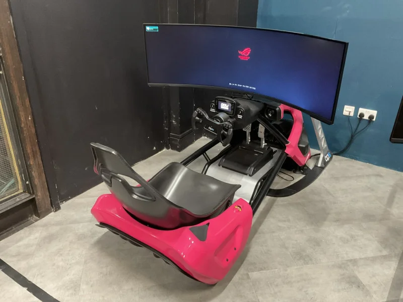 BPI Auctions - Base Performance Phoenix Racing Simulator & Sharp Big Pad Interactive Learning Mobile Table Top Auction - Auction Image 4