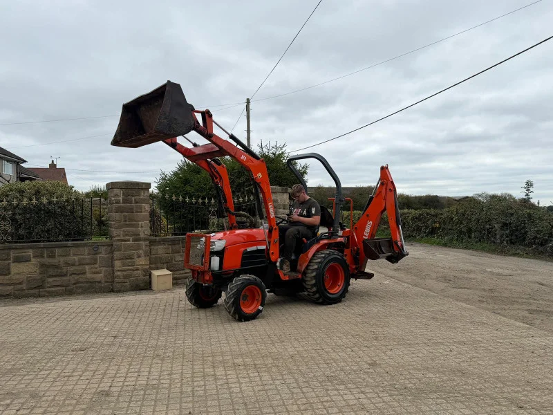 Infinity Auctions Network Limited - Collective Sale of Plant, Machinery and Agricultural Equipment at Auction - Auction Image 2