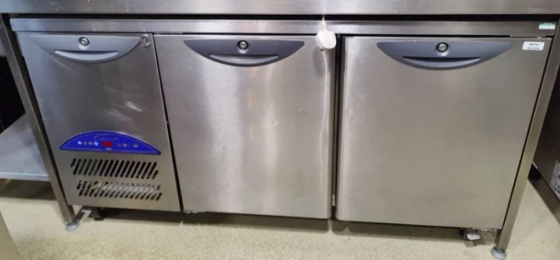 In2Corporate Ltd - Commercial Catering Sale Including Contents of Multiple Restaurants - Auction Image 9