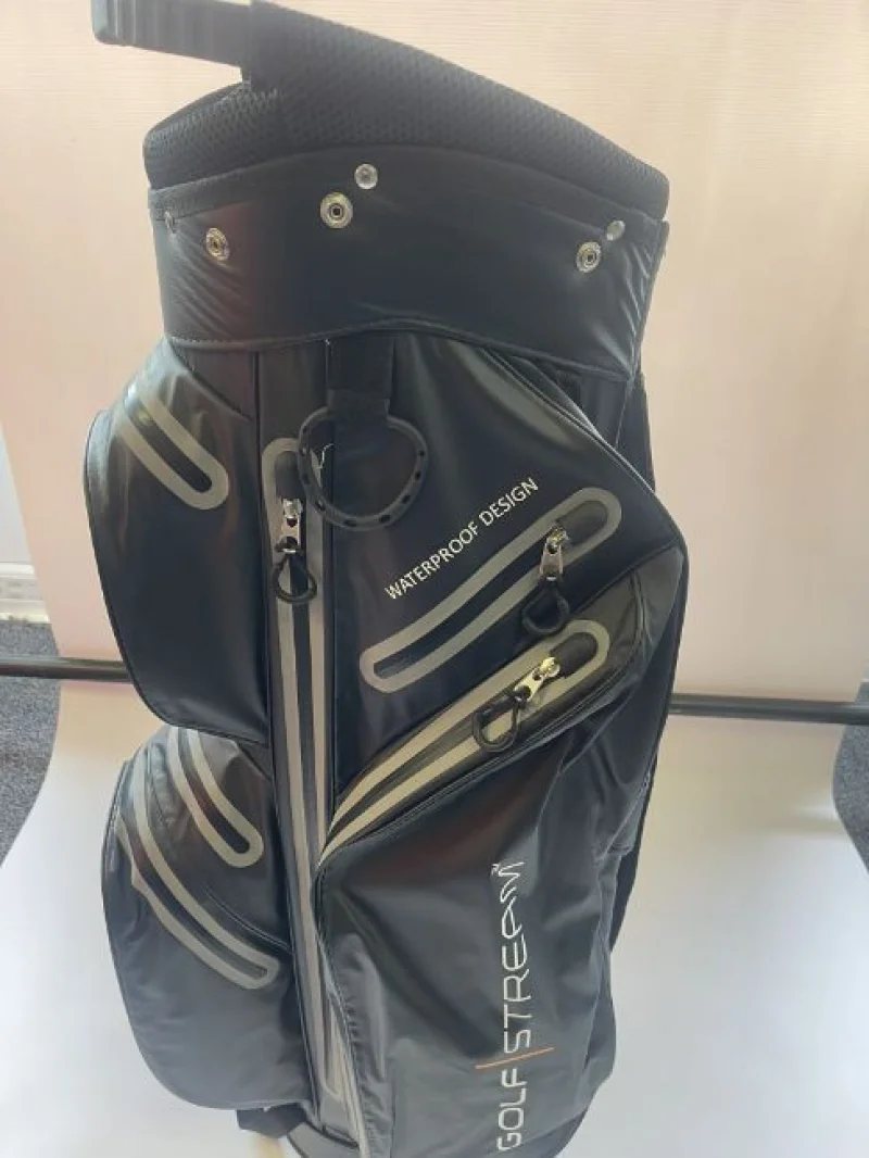JPS Chartered Surveyors - Golf Auction to include: Golf Clubs, Sets, Clothes, Shoes, Accessories - Auction Image 4