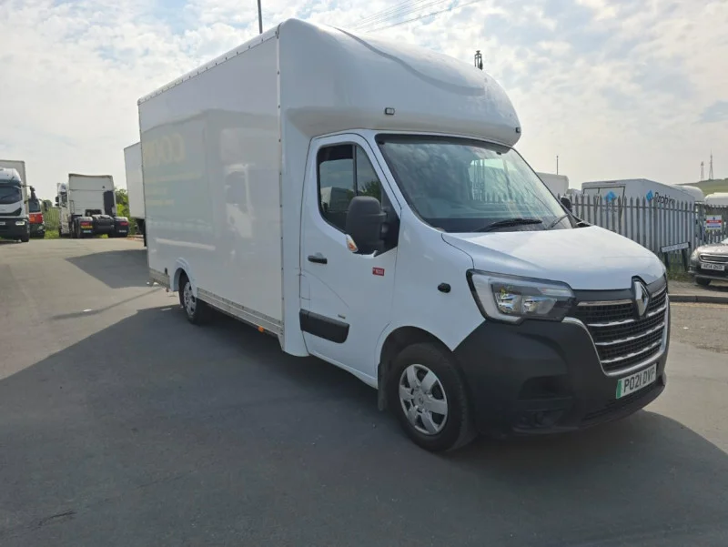 BPI Auctions - 2021 & 2022 Renault Master LWB & Maxus Deliver 9 Van Auction - Auction Image 2