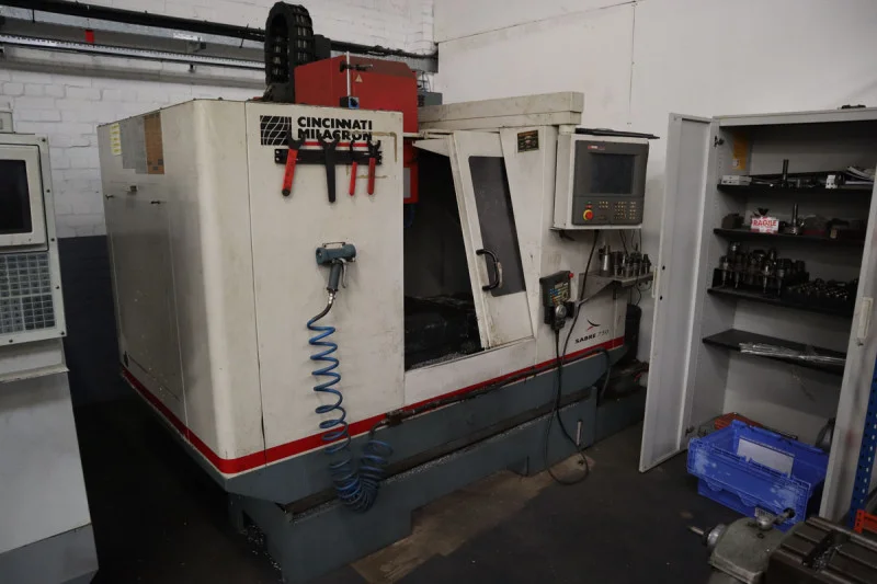 W & H Peacock - CNC Machining Centres, Metal Fabrication & Other Equipment and Nissan MPV Auction - Auction Image 6