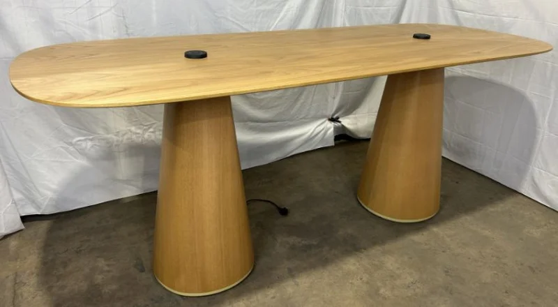 JPS Chartered Surveyors - High Quality Office Furniture Auction to include Various Sized Workstations, Boardroom Table, Office Chairs, Lamps, TV Stands & More - Auction Image 1