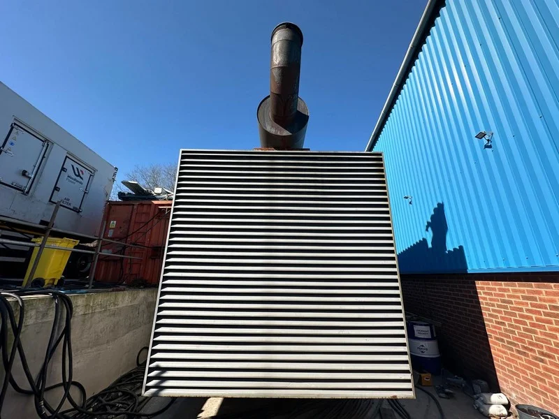 BPI Auctions - 2,250KVA Cummins QSK60 Housed Generator Auction c/w Stamford Alternator - Auction Image 2