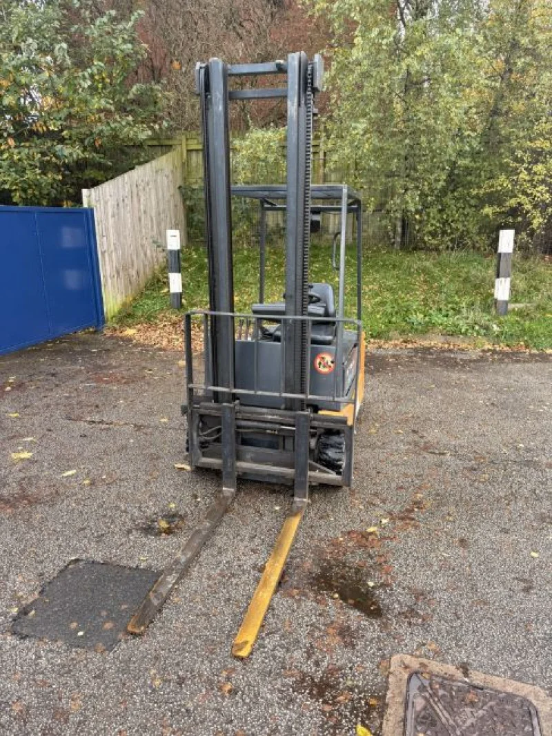 JPS Chartered Surveyors - Motor Vehicle Auction | Citroen Relay Luton - 21 Plate, BMW 220d 18 Plate, Jungheinrich Forklift & Still Forklift - Auction Image 4