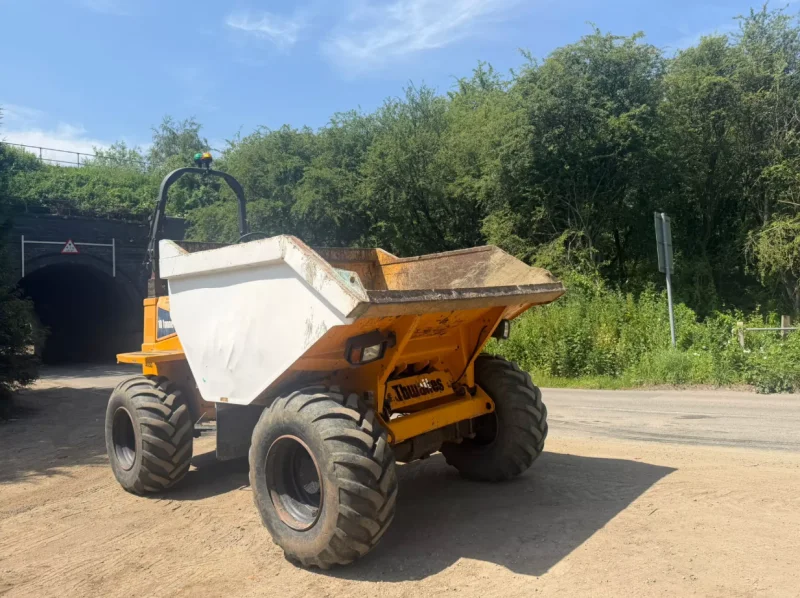 Universal Auctions Group Ltd - Massive Multi-Lot Auction; Ex-Fleet Vans, Agri, Construction & Heavy Plant Machinery And Much More! - Auction Image 8
