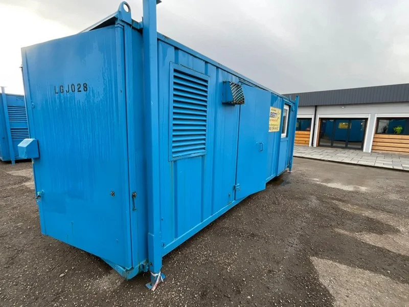 BPI Auctions - 21ft Anti-Vandal Canteen/Toilet/Drying Rooms at Auction - Auction Image 5