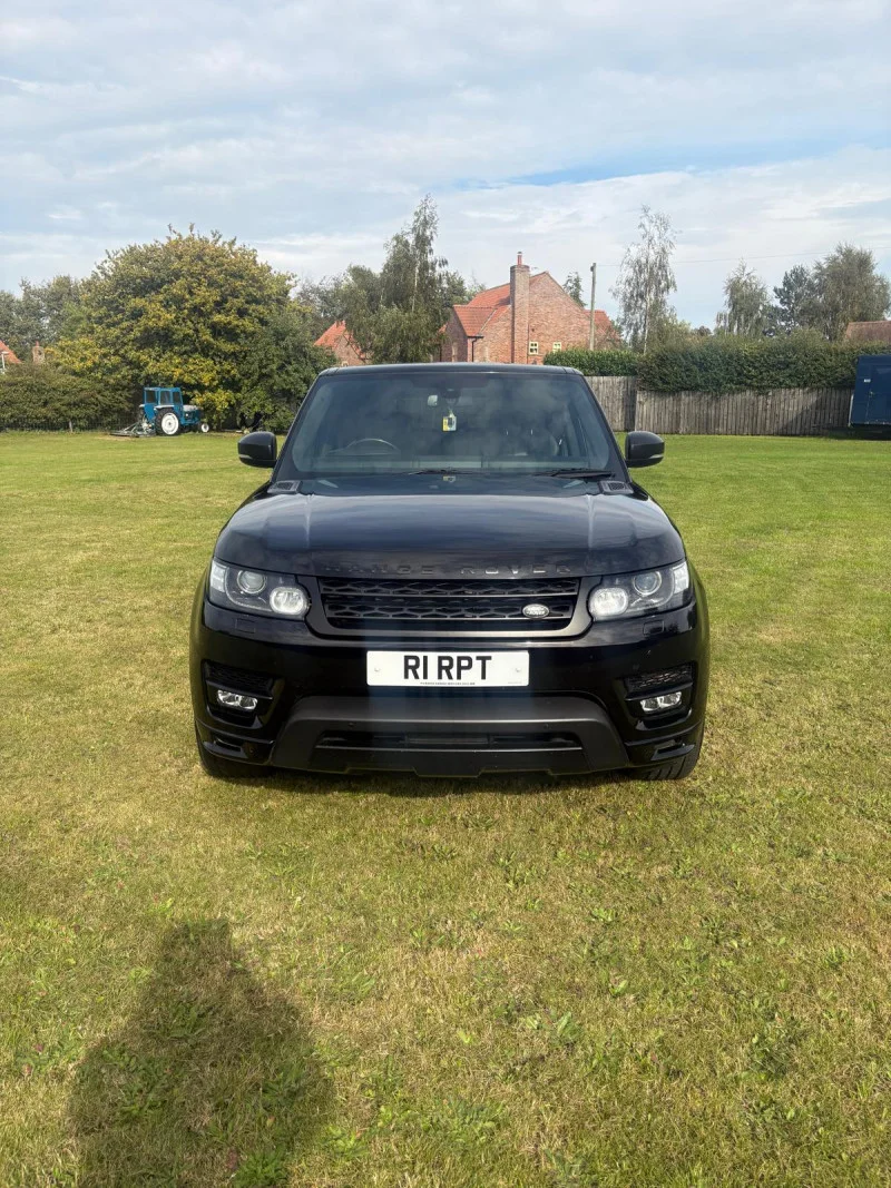 BPI Auctions - 2016 Range Rover Sport Autobiography, 2001 Land Rover Defender 110 TD5 Special Edition & 2019 Volvo V90 Momentum D4 Auto Auction - Auction Image 2