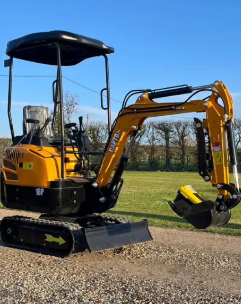 Universal Auctions Group Ltd - 800 Lots of Ex-Fleet Vehicles, Agri & Farm, Heavy Plant, Machinery, HGVs & Much More at Auction - Auction Image 8