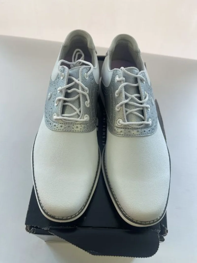 JPS Chartered Surveyors - Golf Auction to include: Golf Clubs, Sets, Clothes, Shoes, Accessories - Auction Image 7