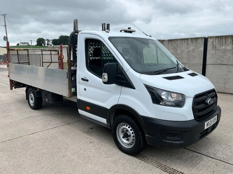 Mid Ulster Auctions Ltd - Vehicle Auction to include: Commercial Vans, Pickups, HGVs, Plant Lorries, Trailers, and Cars - Auction Image 3