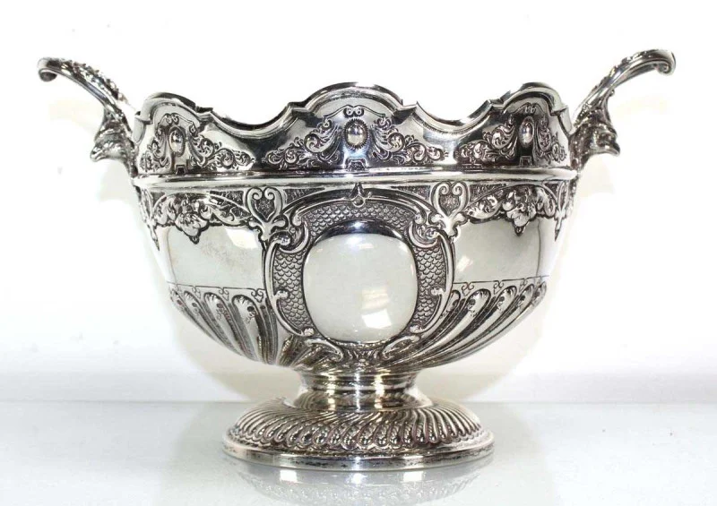 W & H Peacock - Antique Furniture & Collectors’ Items - Auction Image 3