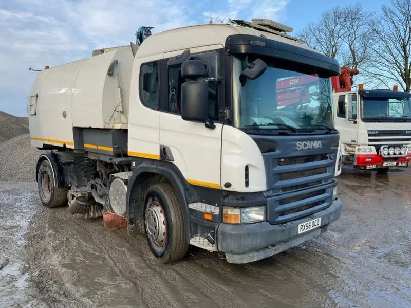 BPI Auctions - JCB Telehandlers, Concrete Pump Trucks, Scania Road Sweeper & Volvo Tractor Unit at Auction - Auction Image 6
