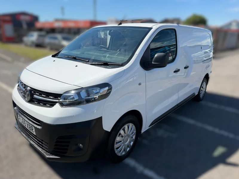 Universal Auctions Group Ltd - Massive Multi-Lot Auction; Ex-Fleet Vans, Agri, Construction & Heavy Plant Machinery And Much More! - Auction Image 6