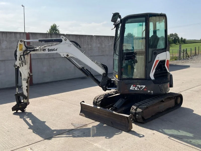 Mid Ulster Auctions Ltd - Machinery Auction to include: Excavators, Articulated Dump Truck, Tractor & Front Loader, Mini Diggers, Diesel Forklifts & More - Auction Image 6