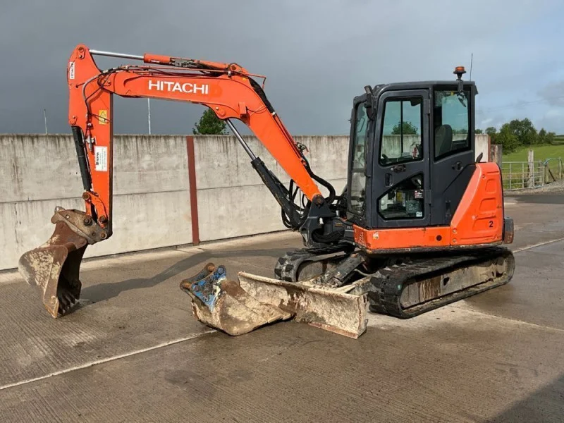 Mid Ulster Auctions Ltd - Machinery Auction to include: Excavators, Articulated Dump Truck, Tractor & Front Loader, Mini Diggers, Diesel Forklifts & More - Auction Image 1