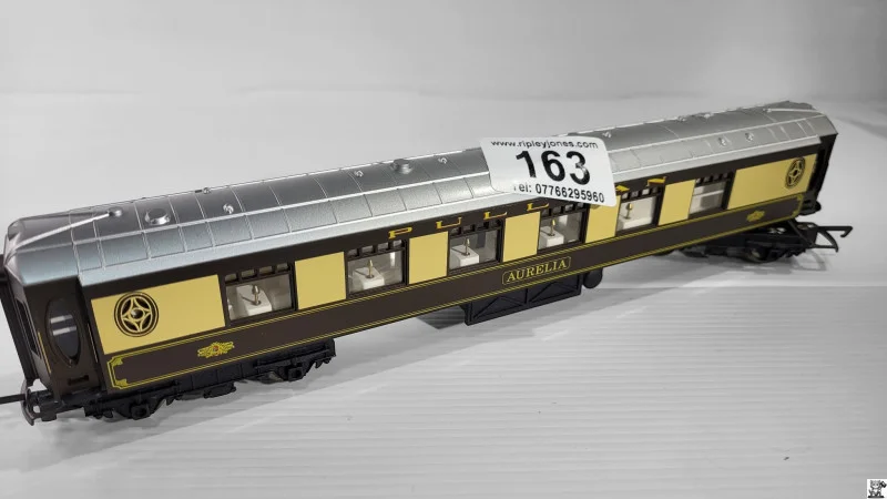 Ripley Jones Auctions - Second day of our 2 day Collectable Auction, today is Subbuteo and Railway - Auction Image 5