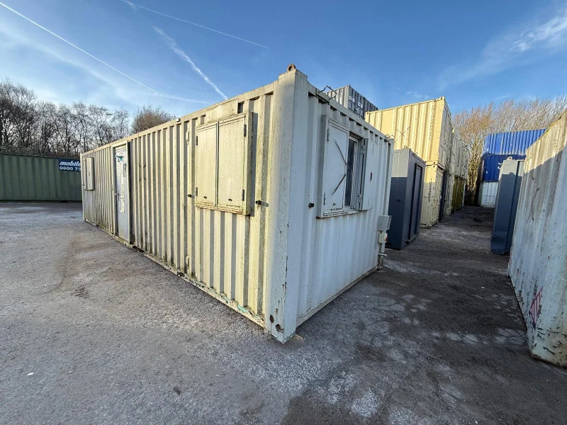 BPI Auctions - Site Accommodation Auction to include Anti-Vandal Toilet Blocks, Open Plan Buildings, Changing Rooms, Canteens, Secure Containers & More - Auction Image 4