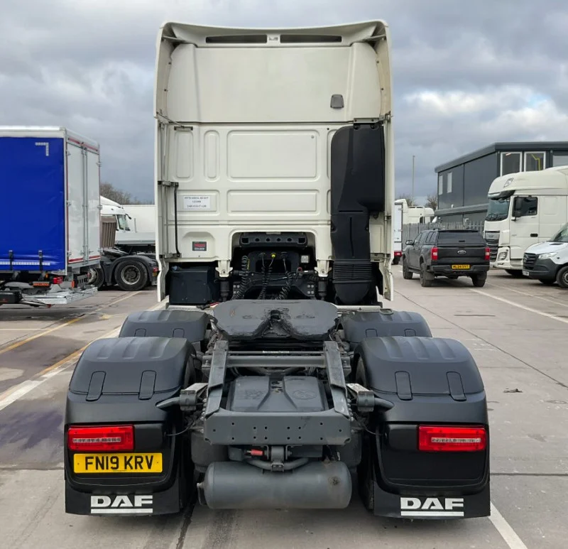 BPI Auctions - 2019 DAF XF480 Super Space Tractor Units Auction - Auction Image 4