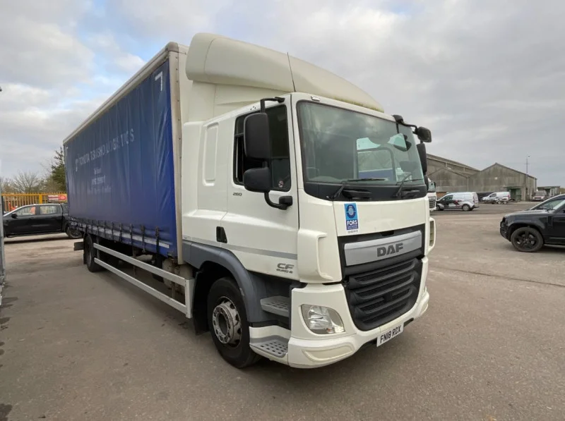 BPI Auctions - End of Lease Mercedes, MAN, Iveco & DAF Commercial Vehicles to include Box Lorries & Curtain Sider Auction - Auction Image 2