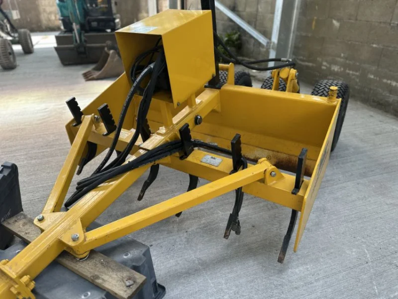 Gavel Auctioneers Ltd - Online Auction of BLEC LG1500 Trailed Laser Grader - Auction Image 2