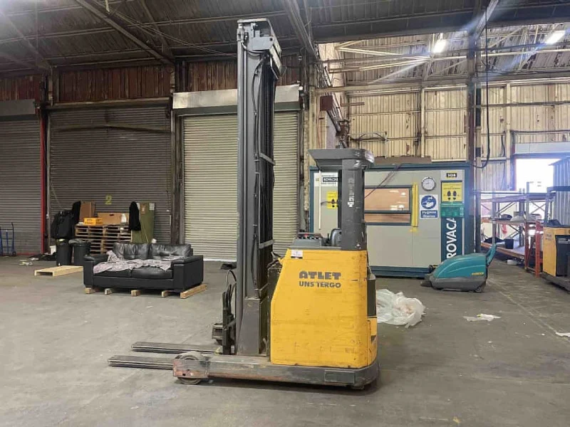 Sweeney Kincaid - Warehouse Equipment, Racking & Forklifts Auction - Auction Image 1