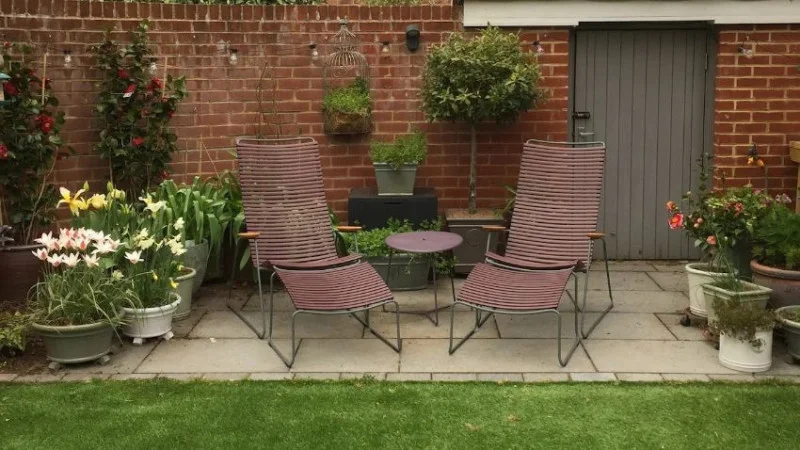 JPS Chartered Surveyors - Quantity of Indoor/Outdoor Garden Furniture, Accessories & More at Auction - Auction Image 1