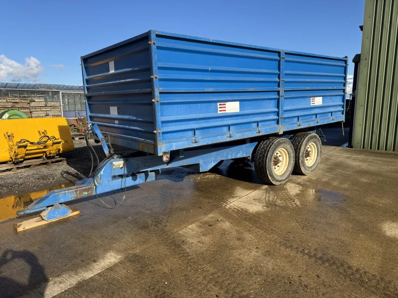 Will Barker & Co - Farm Machinery Dispersal Auction inc  including Horticultural Lots, Glasshouse, Cultivation Equipment, Trailers and Tractors - Auction Image 6
