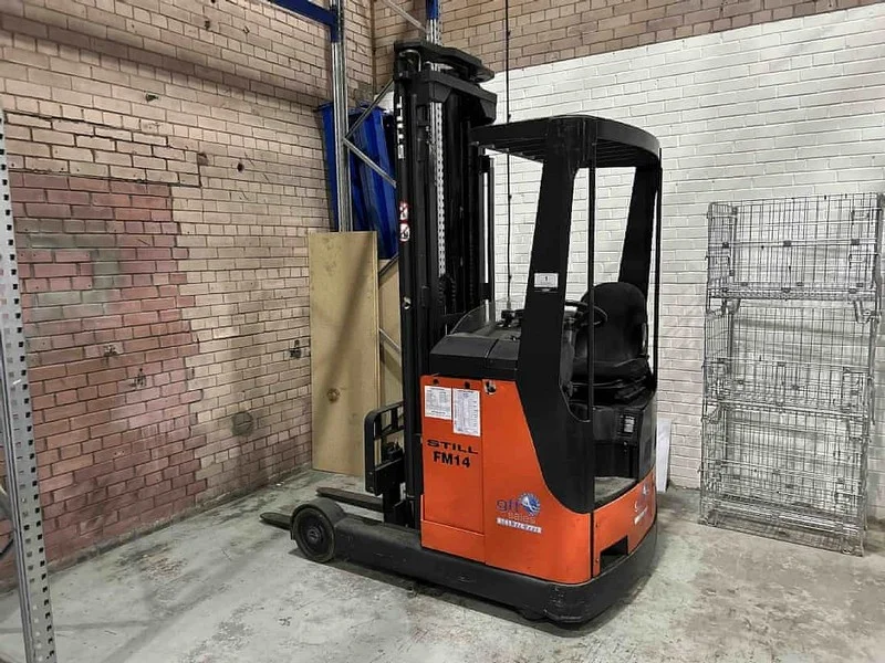 Sweeney Kincaid - Contents of Warehouse, Racking & Office Equipment Auction - Auction Image 1