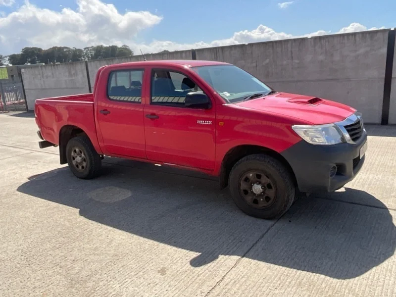 Mid Ulster Auctions Ltd - Vehicle Auction to include: Commercial Vans, Pickups, HGVs, Plant Lorries, Trailers, and Cars - Auction Image 6