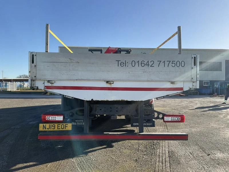 BPI Auctions - 2019 Volvo FM 380 Euro 6 28 Tonne Rigid Bed Dropside Wagon with Fassi F395 Auction - Auction Image 3