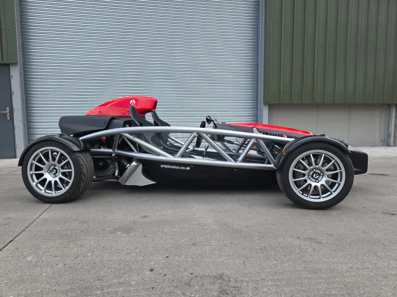 BPI Auctions - 2023 Mercedes-Benz Unimog U4023 & 2019 Ariel Atom 4 with Honda Charged Engine at Auction - Auction Image 5