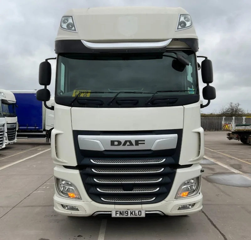 BPI Auctions - 2019 DAF XF480 Super Space Tractor Units Auction - Auction Image 3