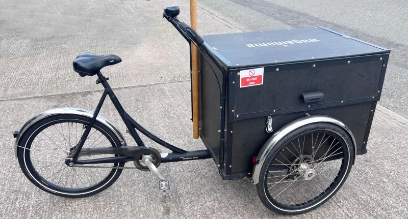 In2Corporate Ltd - Commercial Catering Auction Featuring Contents of a Popular Patisserie - Coffee Machines, Ovens, Refrigeration, Furniture and More - Auction Image 2