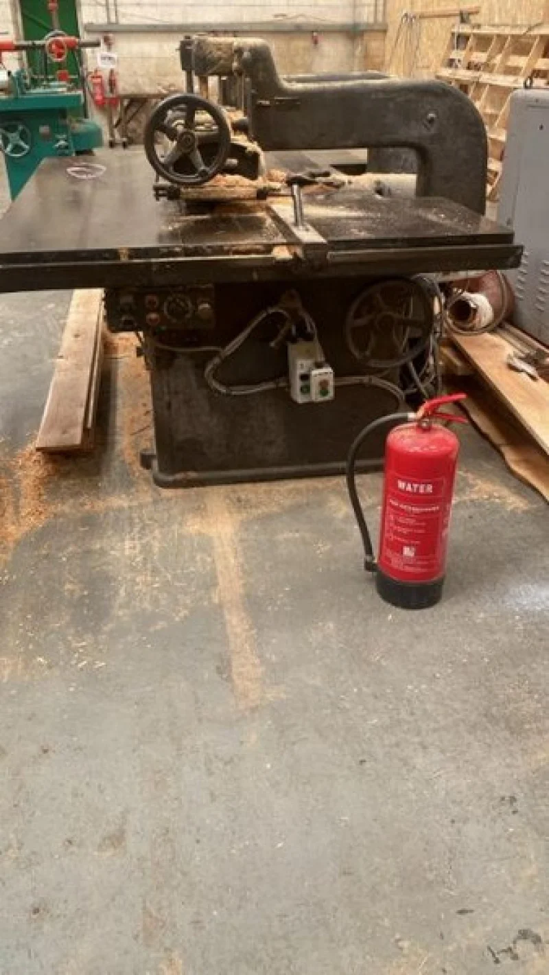 JPS Chartered Surveyors - Contents of a Saw Mill Auction to include: Mebor HTZ1100 Pro Sawmill, JCB Telehandler, Side Loader, Planer Thicknessets, Spindle Moulders, Motor Vehicle - Auction Image 5