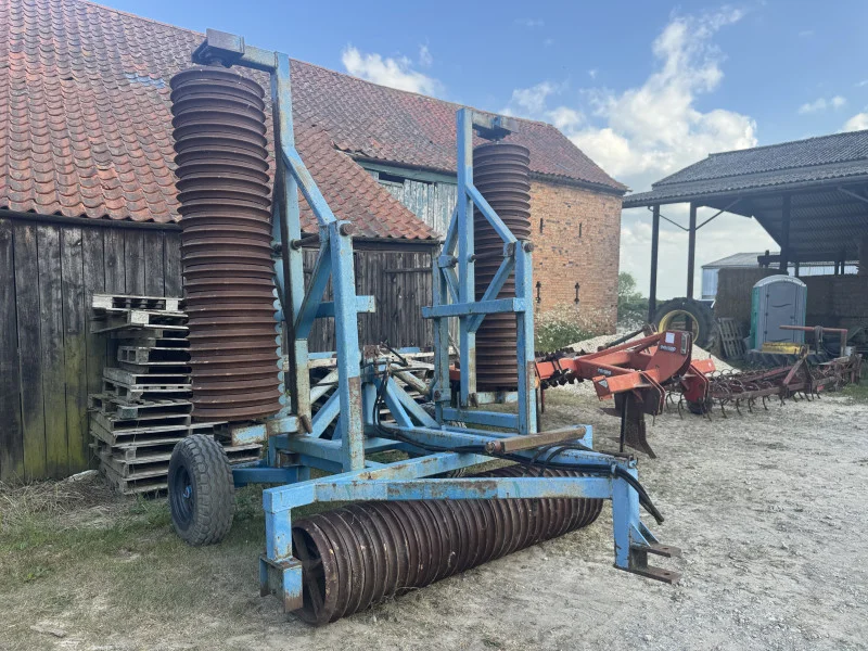 Will Barker & Co - Nelson Farm Machinery Dispersal Auction - Auction Image 1