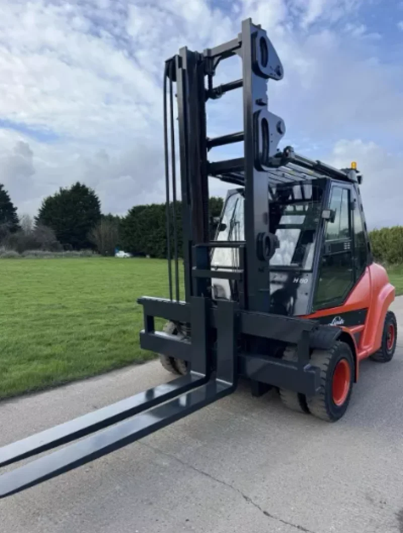 Universal Auctions Group Ltd - Massive Multi-Lot Auction; Ex-Fleet Vans, Agri, Construction & Heavy Plant Machinery And Much More! - Auction Image 4