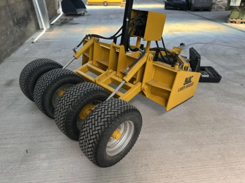 Gavel Auctioneers Ltd - Online Auction of BLEC LG1500 Trailed Laser Grader - Auction Image 3