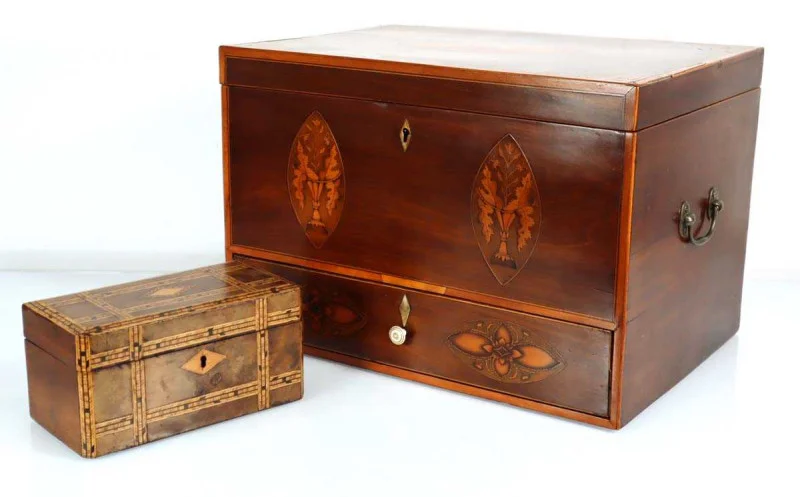 W & H Peacock - Antique Furniture & Collectors’ Items - Auction Image 1