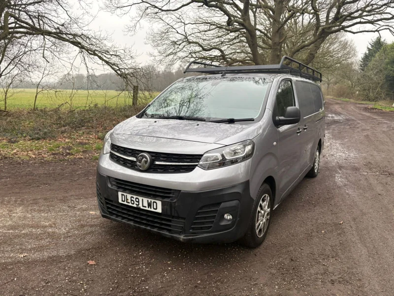 Universal Auctions Group Ltd - Major Clearance Auction, Over 700 lots: Ex-Fleet Vehicles, Agri & Farm, Heavy Plant, Machinery, HGVs & Much More - Auction Image 7