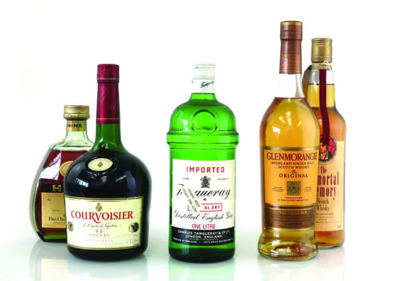 W & H Peacock - Vintage & Modern Wines,  Beers, Spirits & Tobacco at Auction - Auction Image 6
