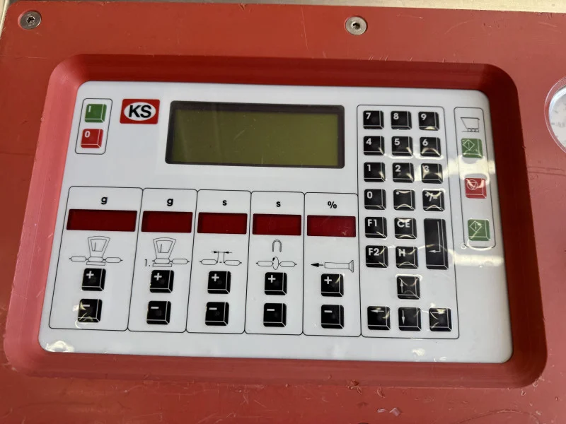 Pinder Asset Solutions - Meat and General Food Processing Plant Auction to include Pastry Line, Conveyors, Vibratory Feeders, Spares and Electric Pallet Trucks - Auction Image 6