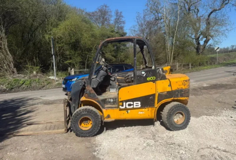 Universal Auctions Group Ltd - HUGE MULTI LOT AUCTION, Over 700 lots: Ex-Fleet Vehicles, Agri & Farm, Heavy Plant, Machinery, HGVs & Much More - Auction Image 9